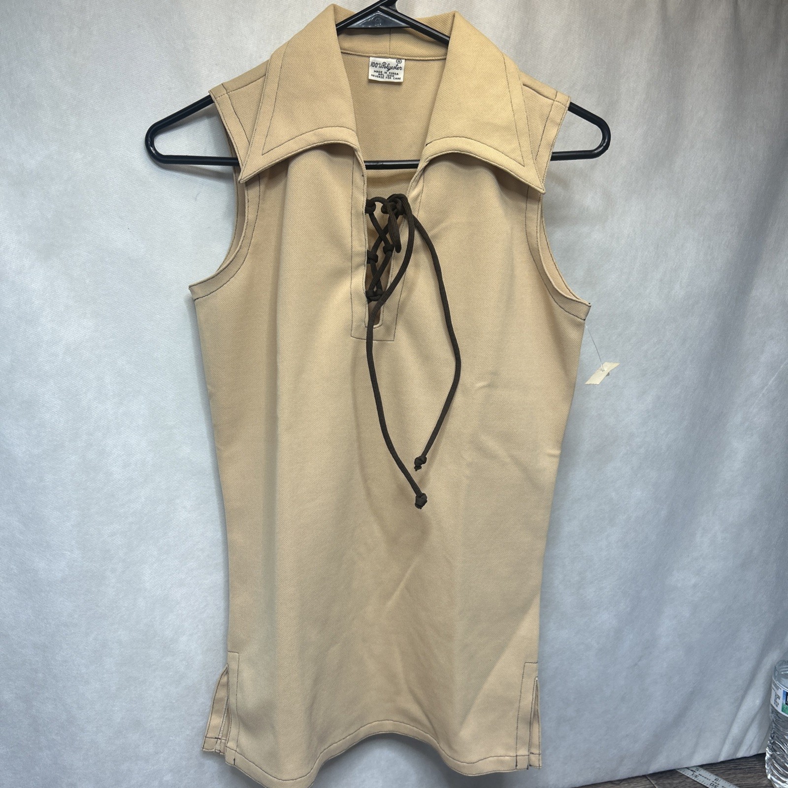 Vintage Sleeveless Lace Up Blouse Lot Of 2 100% Polyester Made In korea Tan ,Blu
