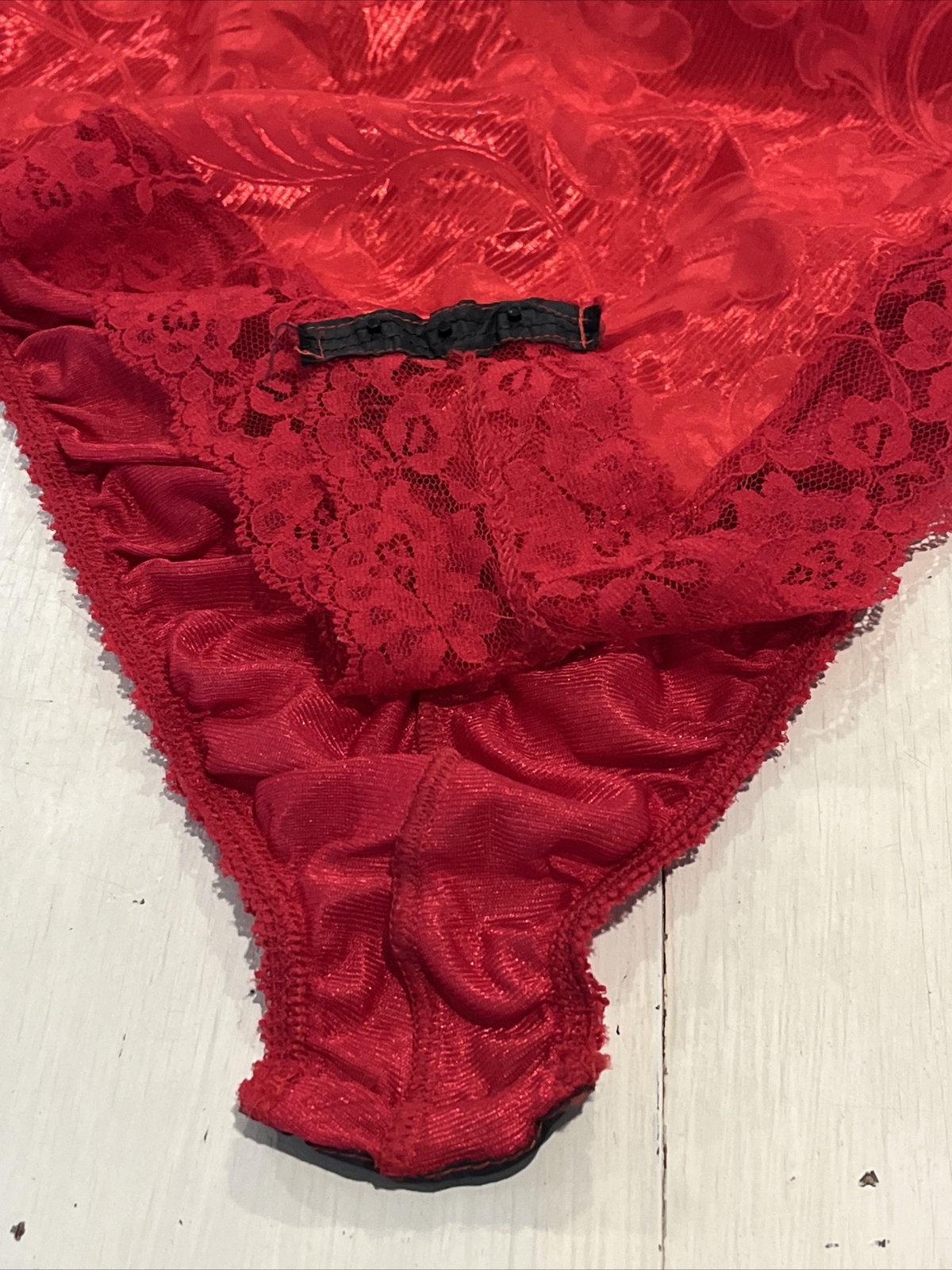 Intimate Moods body suit Women’s M Red vintage lingerie lace trim Romantic