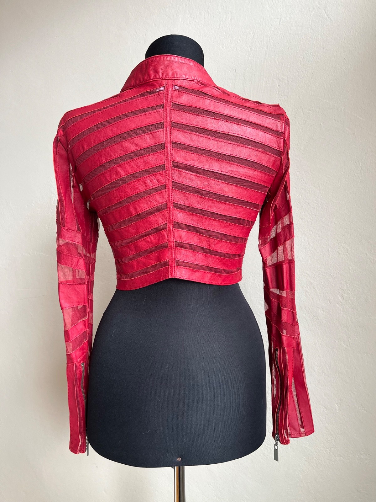 Vintage bebe Red Leather Mesh Paneled Cropped Moto Jacket Y2K Size XXS