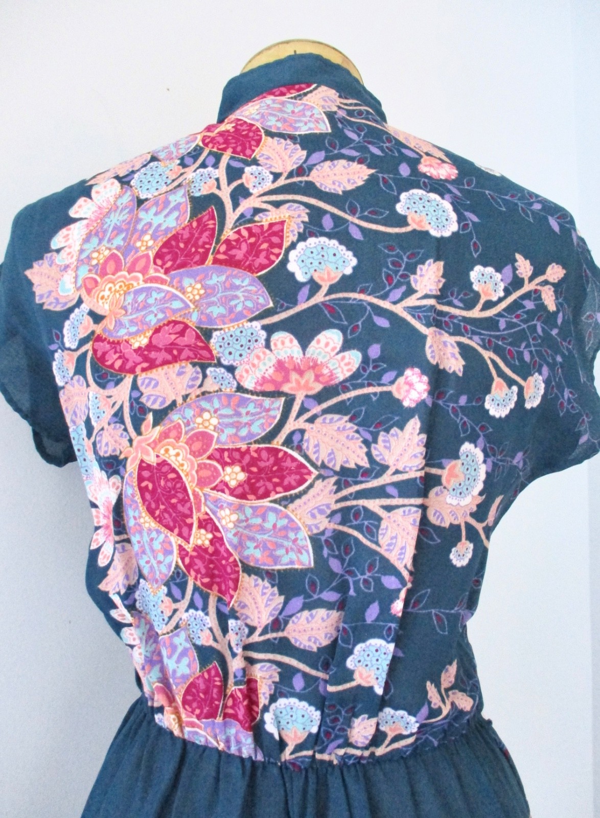 Vtg 70s Blue Red Floral Asian-Inspired Chiffon Slit Dress Asymmetric Buttons 9