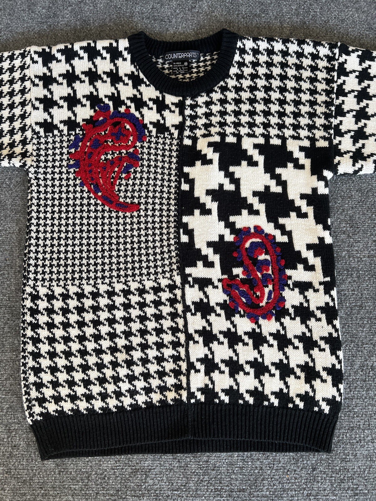 Counterparts Womens VTG Sweater Black White Houndstooth Chili Pepper Medium