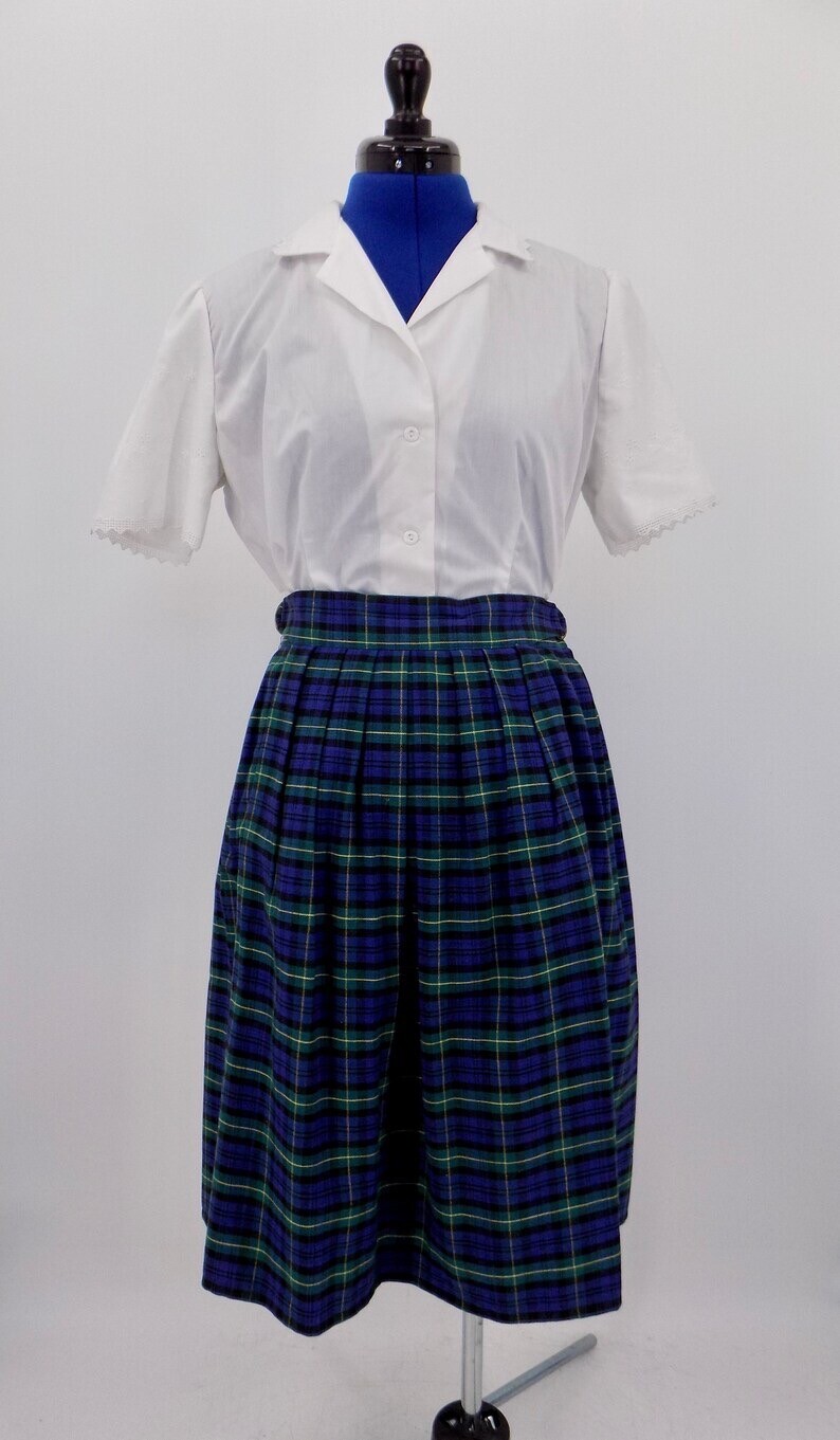 Vintage 90s does 50s David Brooks Green, Blue, and Yellow Plaid A-Line Skirt W26