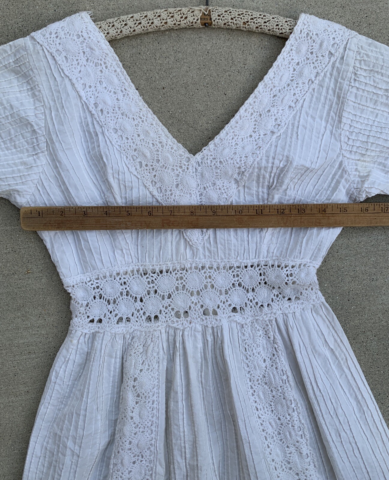 White Mexican Dress Metal Zipper Hippy Boho Peasant Hippie Chic vintage