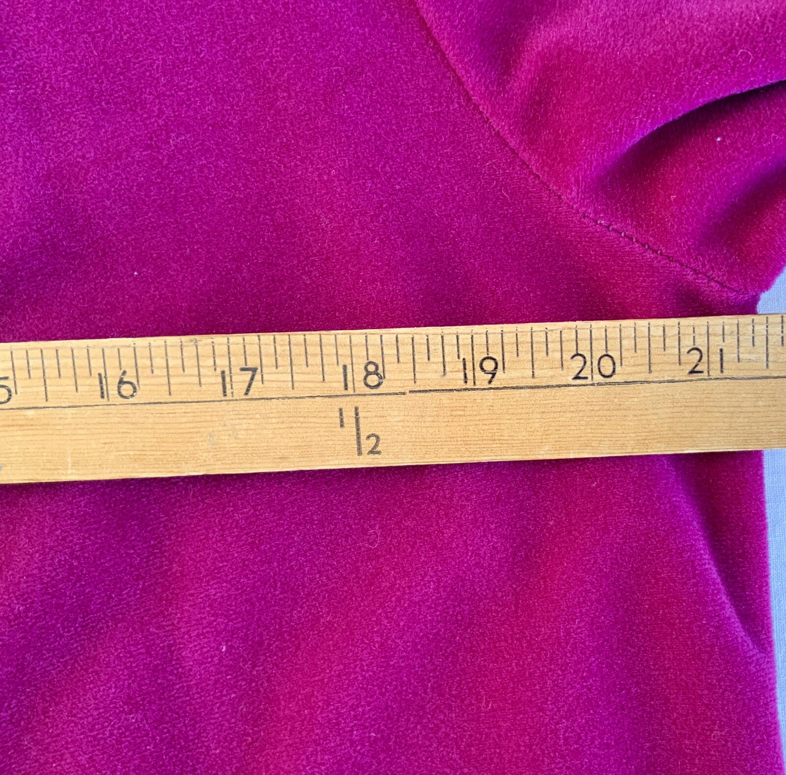 VANITY FAIR LONG FLEECE ROBE HOUSE COAT SZ 12 Fuscia Plum Side Pockets Tie Belt