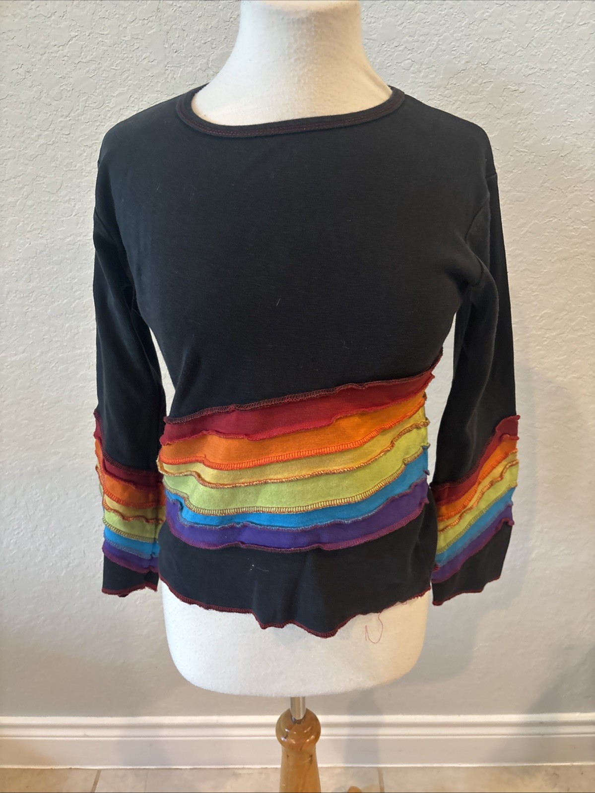 Shop Therapy Small Hippie Boho Rainbow Faded Black Top 100% Cotton Y2K