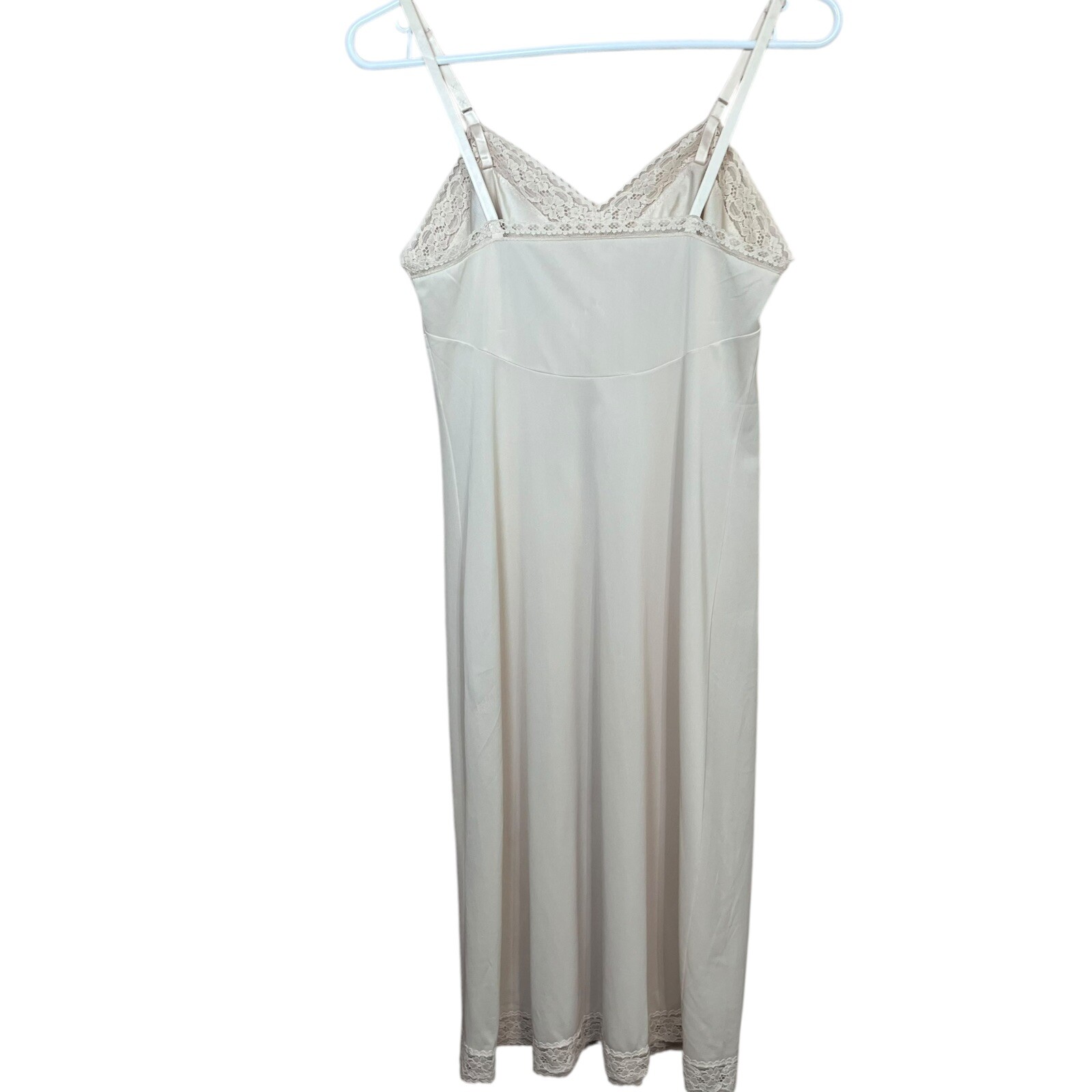 Vintage 1970s Vanity Fair Full Slip Ivory Silky Lace Lingerie Gown USA Size 32 L