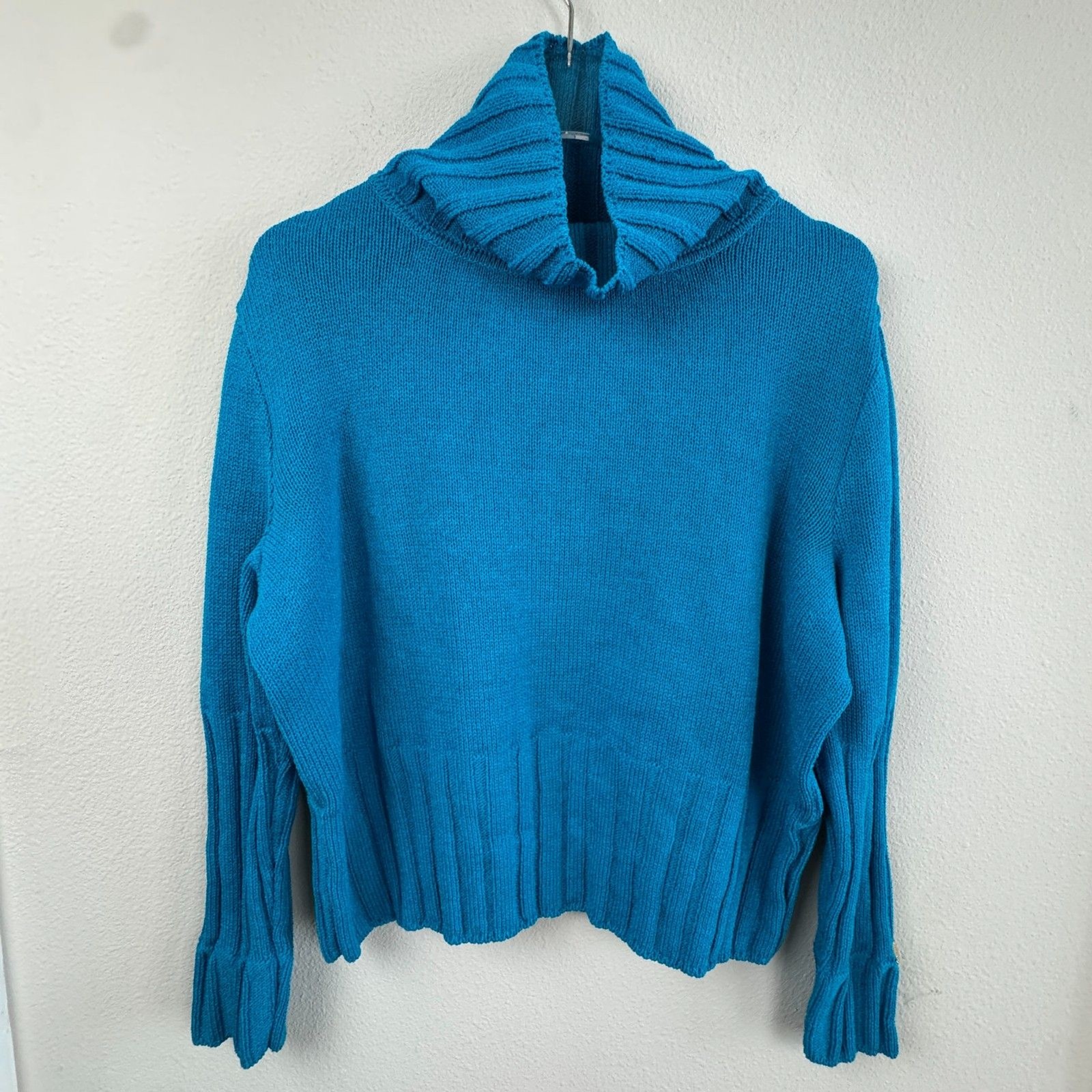 Vintage St. John Santana Knit Sweater Sz M Teal Cowl Neck Cropped Ribbed 2001