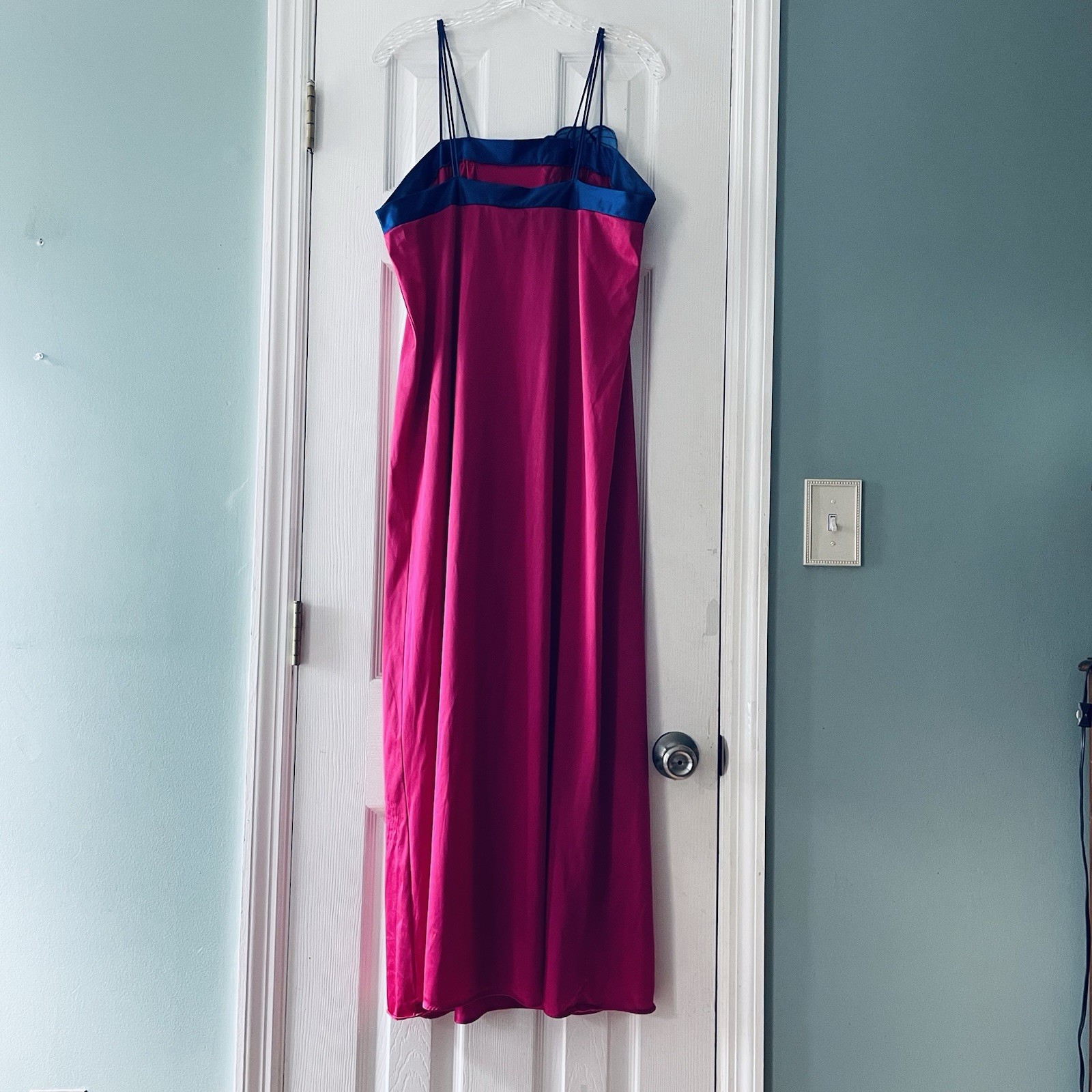 Vintage! Correlations Women Medium Pink Blue Embroidered Long Nightgown Gown