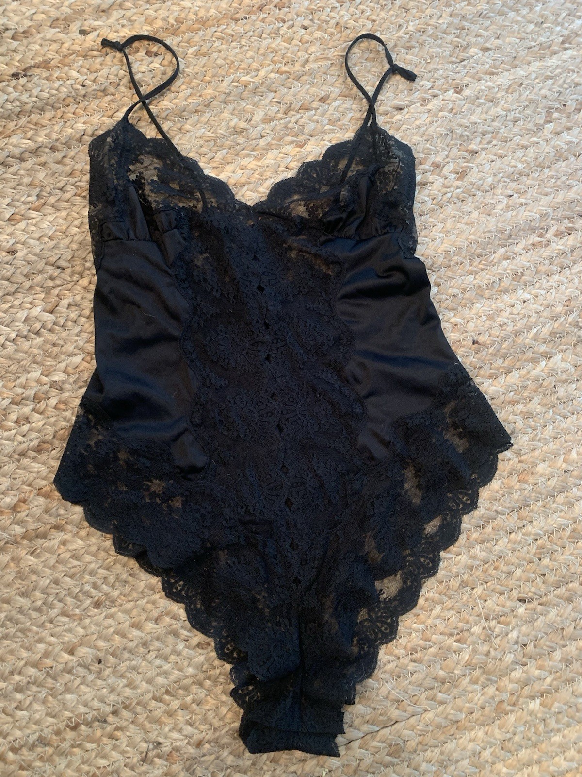 Wonder Maid Teddy Lingerie Non Cling Antron nylon /lace Sz 32 Black Vintage USA