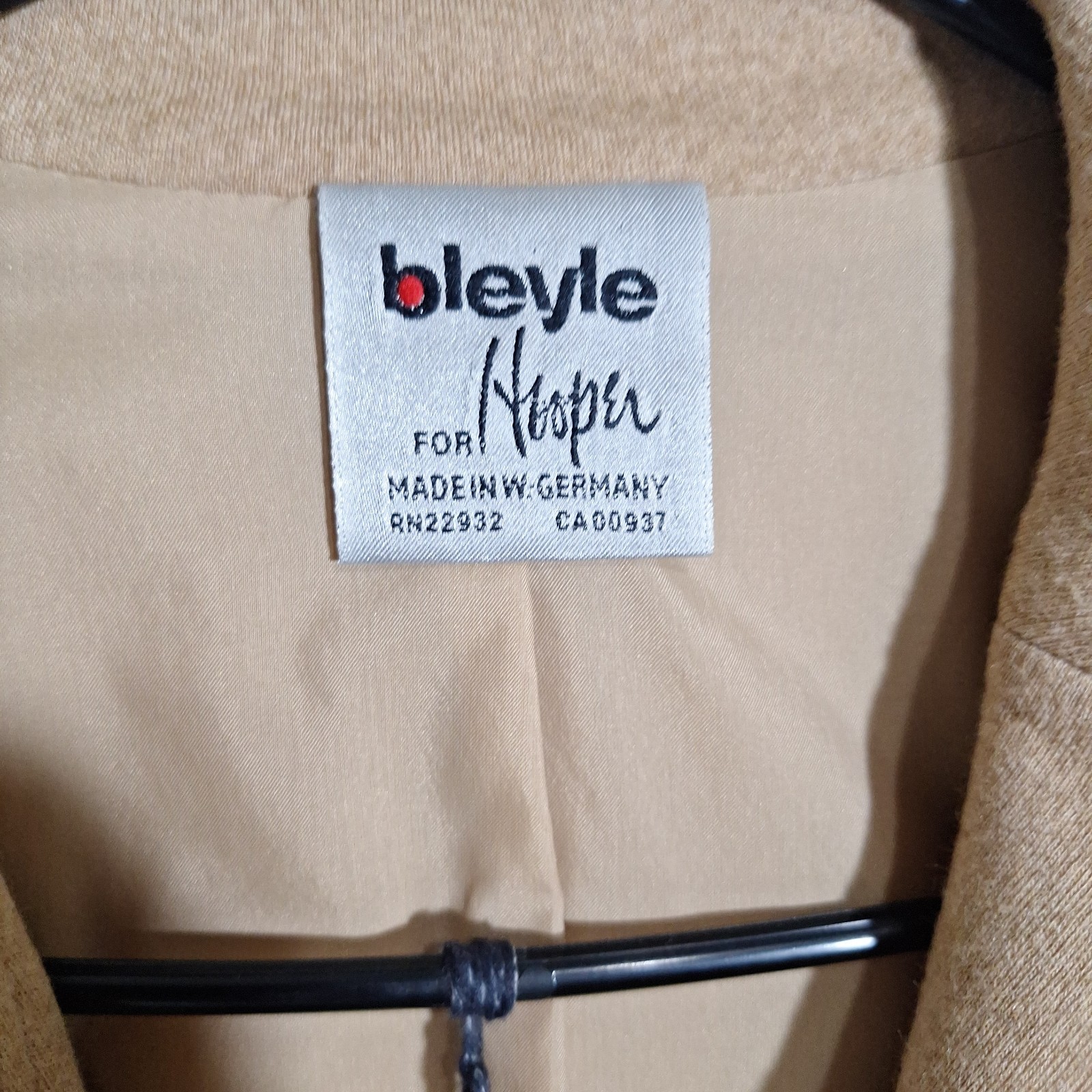 Vintage Bleyle Hooper Camel Wool Pantsuit Set Womens 12 Large Made W Germany 70s