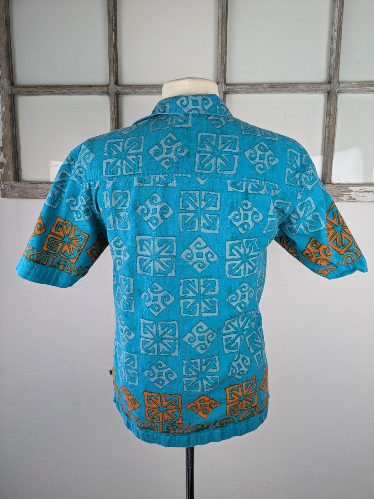 VINTAGE Short Sleeve Button Down Hawaiian Top Medium Women’s Casual Vacation Top