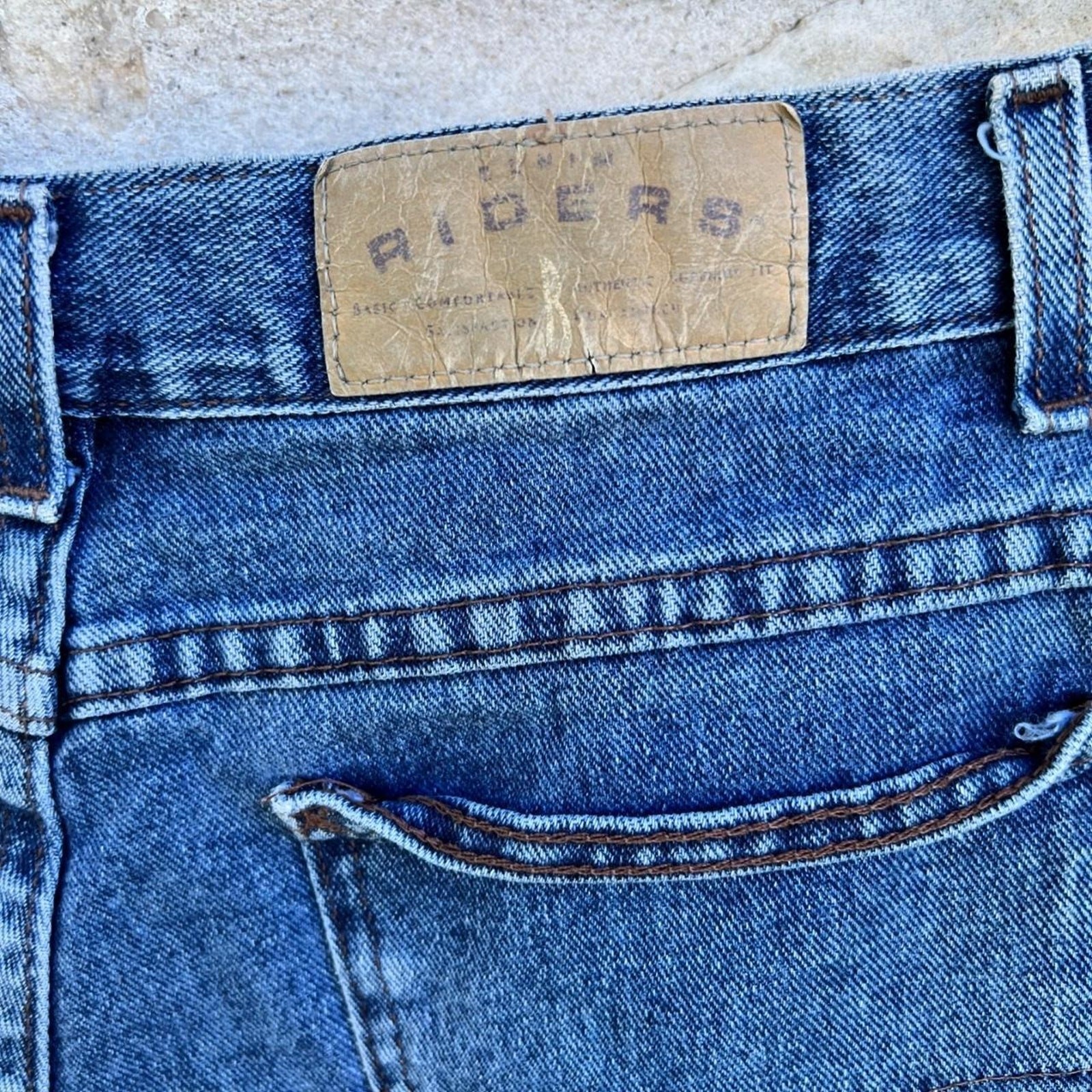 Vintage 90s denim high rise mom shorts RIDERS SIZE 8