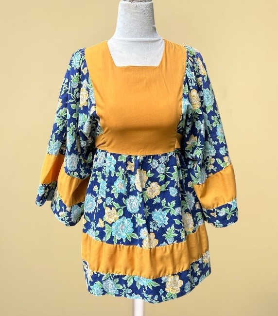 Vintage 1960s Tunic Top Floral Smock Shirt Babydoll Kimono Sleeve Flare 32”