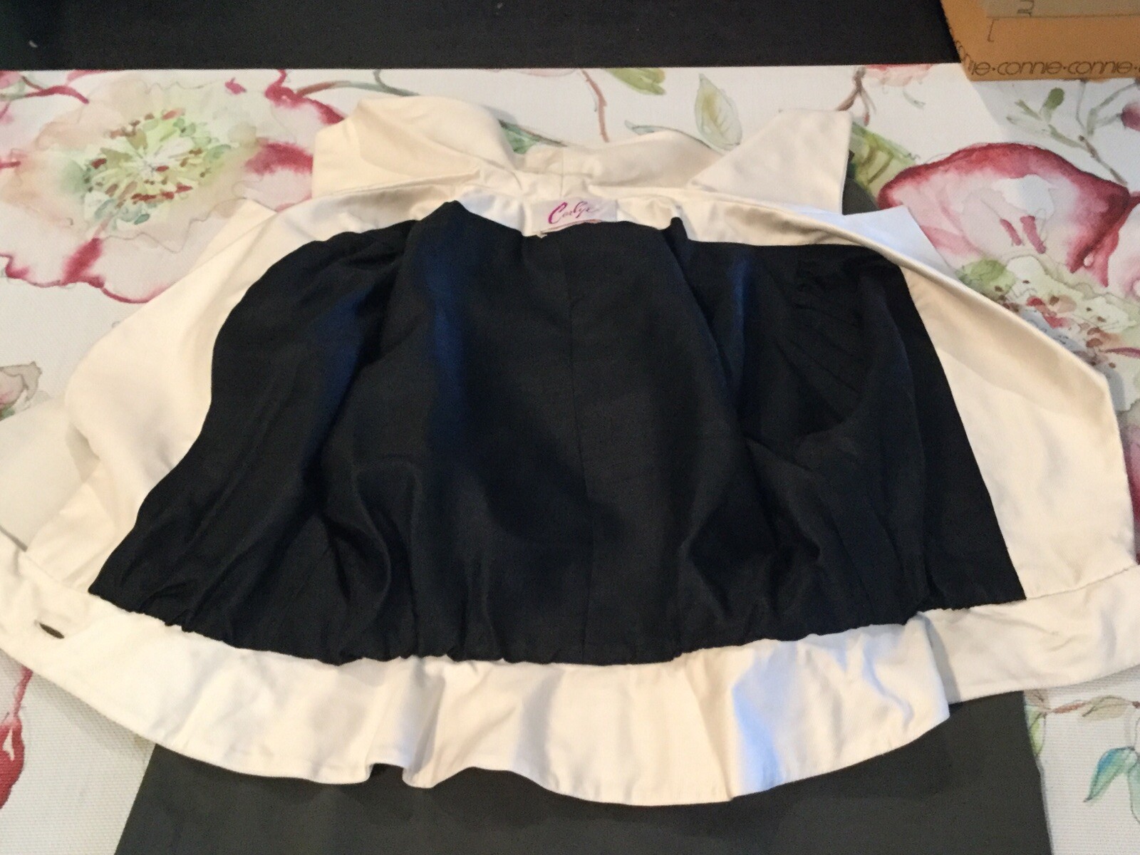 Vintage Olive Green Pencil Skirt Sz 2 Ivory Jacket Bomber Style Sz 10 Pin Up