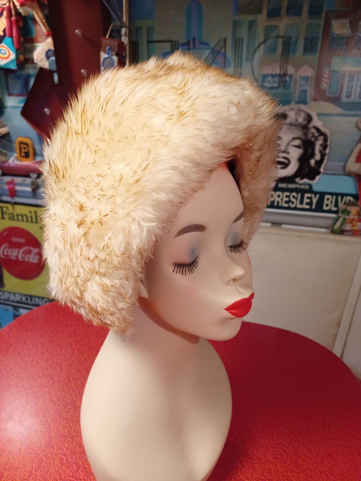 True VTG Mid-century 1960s Italian Lamb Skin Fluffy Ski Cold Weather FUR HAT MCM