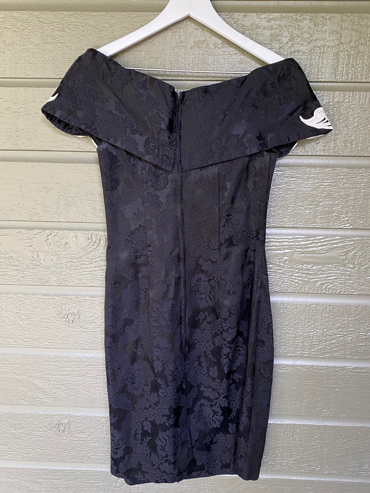 Vintage Scott McClintock Formal Prom Dress Off Shoulder Black w/ White Lace Sz 8