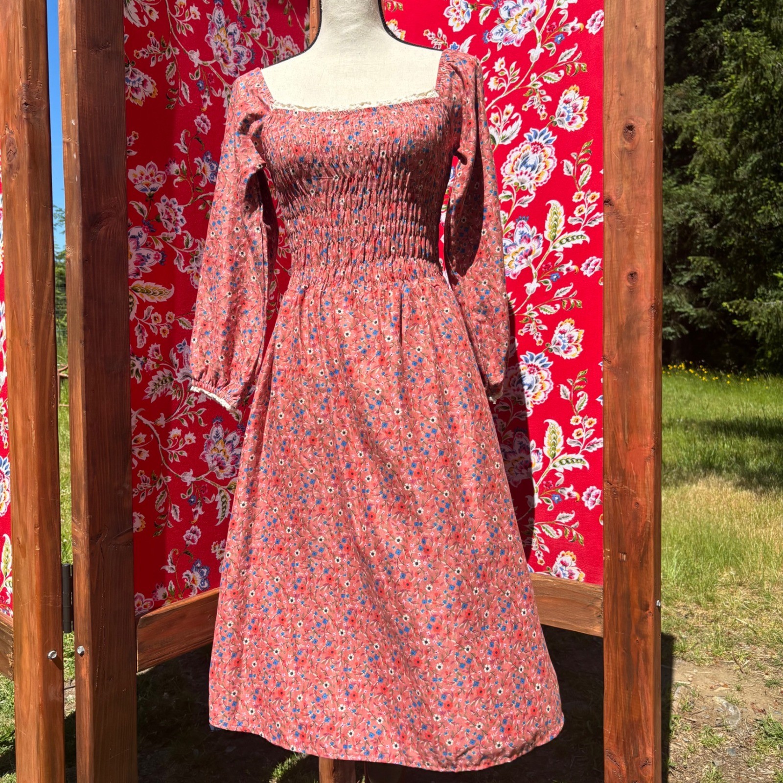 VTG Pink Floral Smock Milkmaid Prairie Lace Trim Peasant Sleeve Dress Size XS