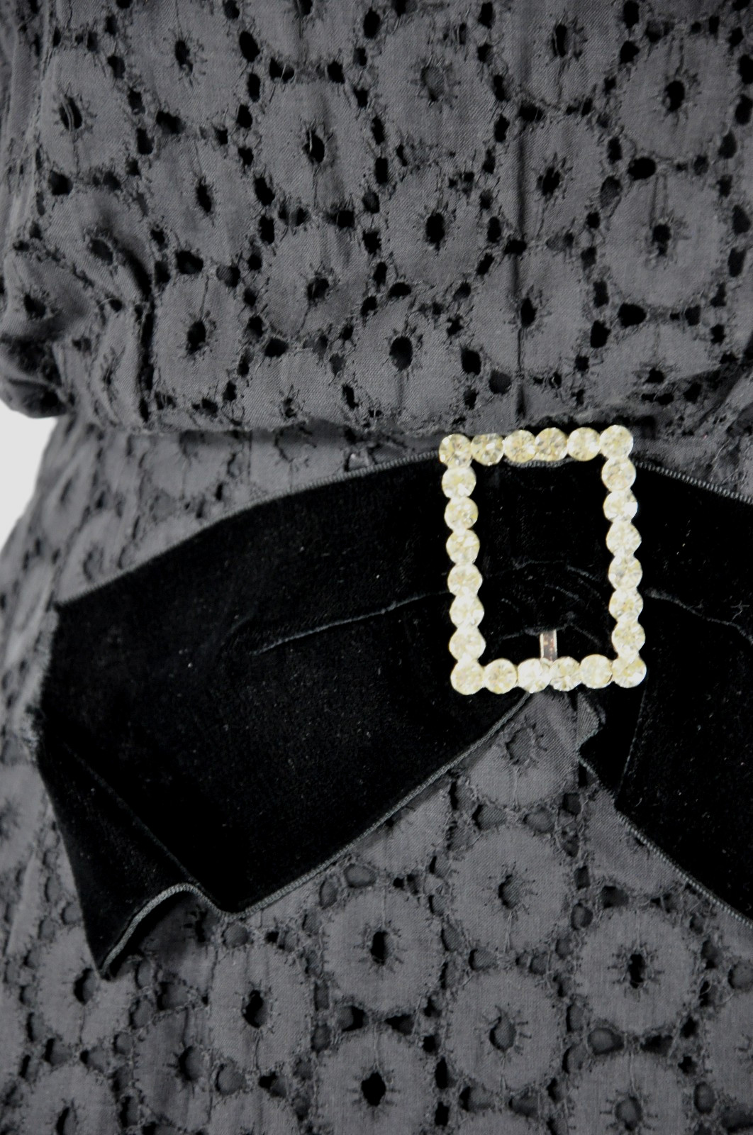 50s Vintage Black Cotton Lace Eyelet Velvet Rhinestone Wiggle Cocktail Dress S