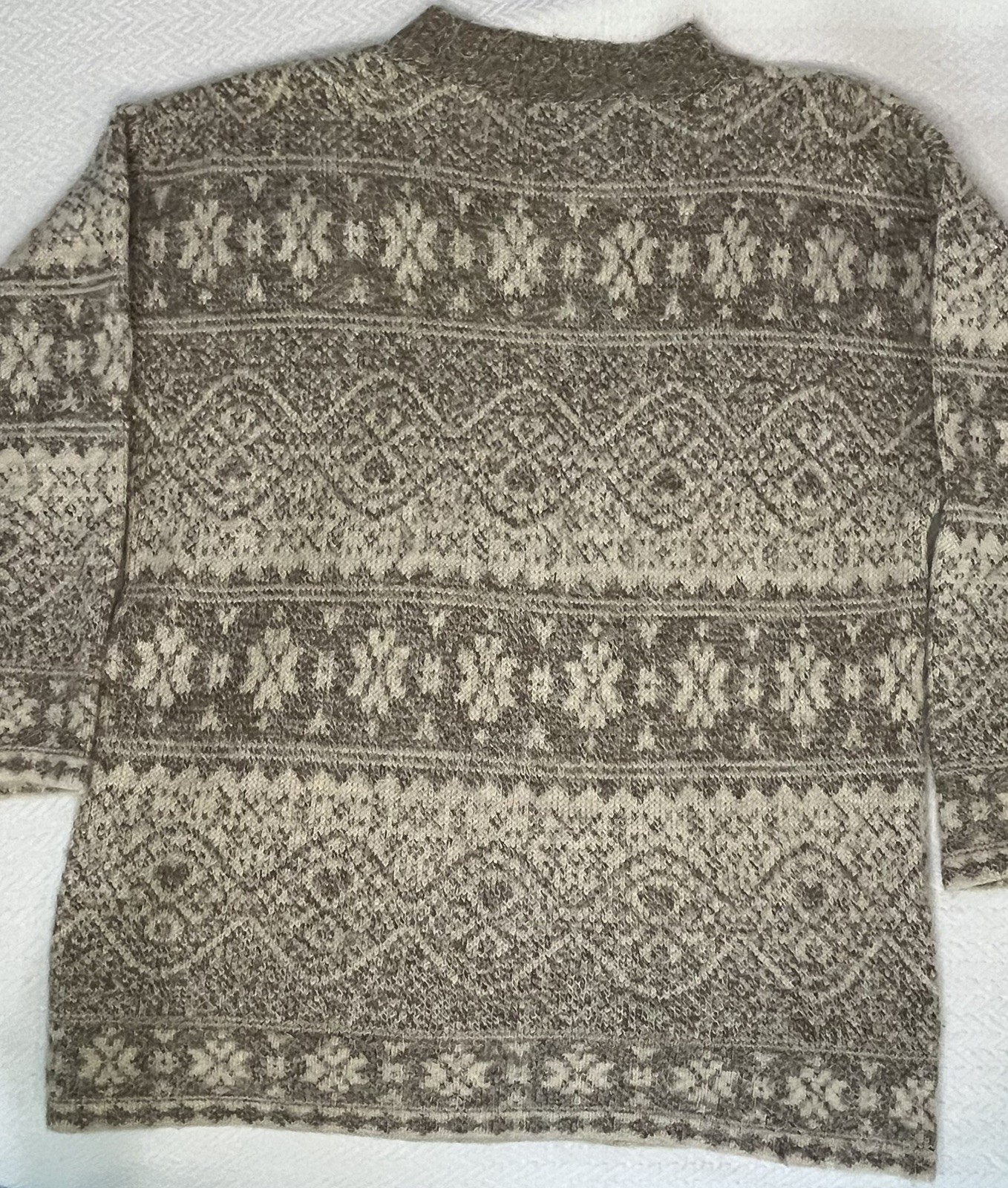 90s Women’s S/M Wool Sweater Beige Tan Teddy Bear Design