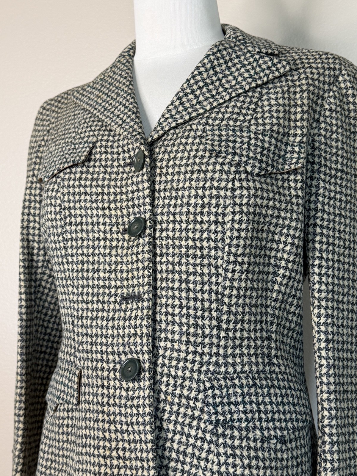 Vintage Checkered Black/white Blazer Womans B36