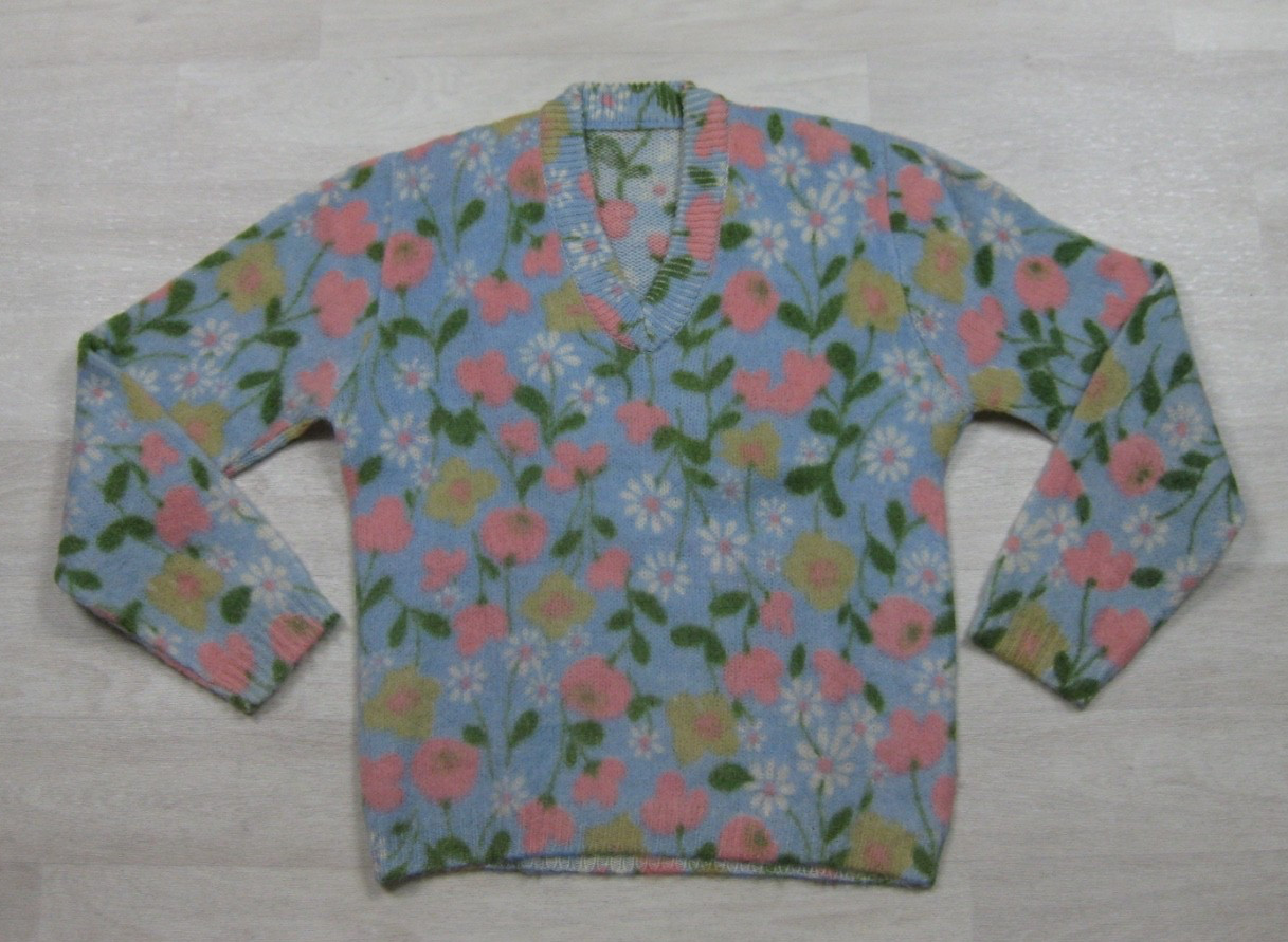 Vintage 60s Wool Groovy Floral Sweater Womens (M) V Neck Hippy Whimsical