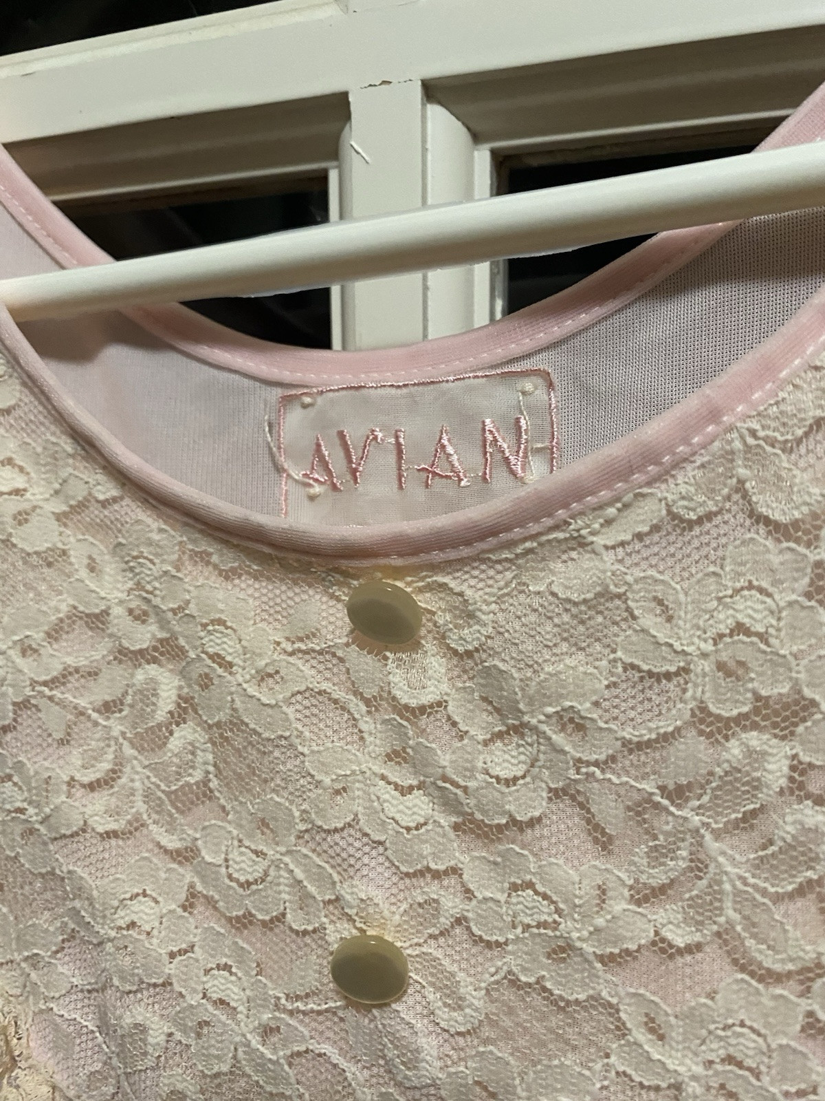 Very Vintage 60s night gown baby pink lace on top old style by Avian ladies sz S