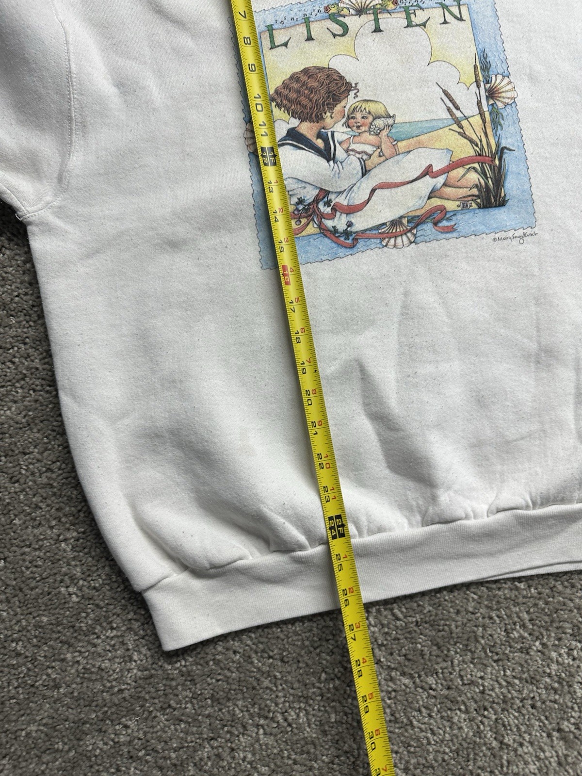 Vintage Jerzees Sweatshirt Womens Large White Mary Engelbreit Listen White XL