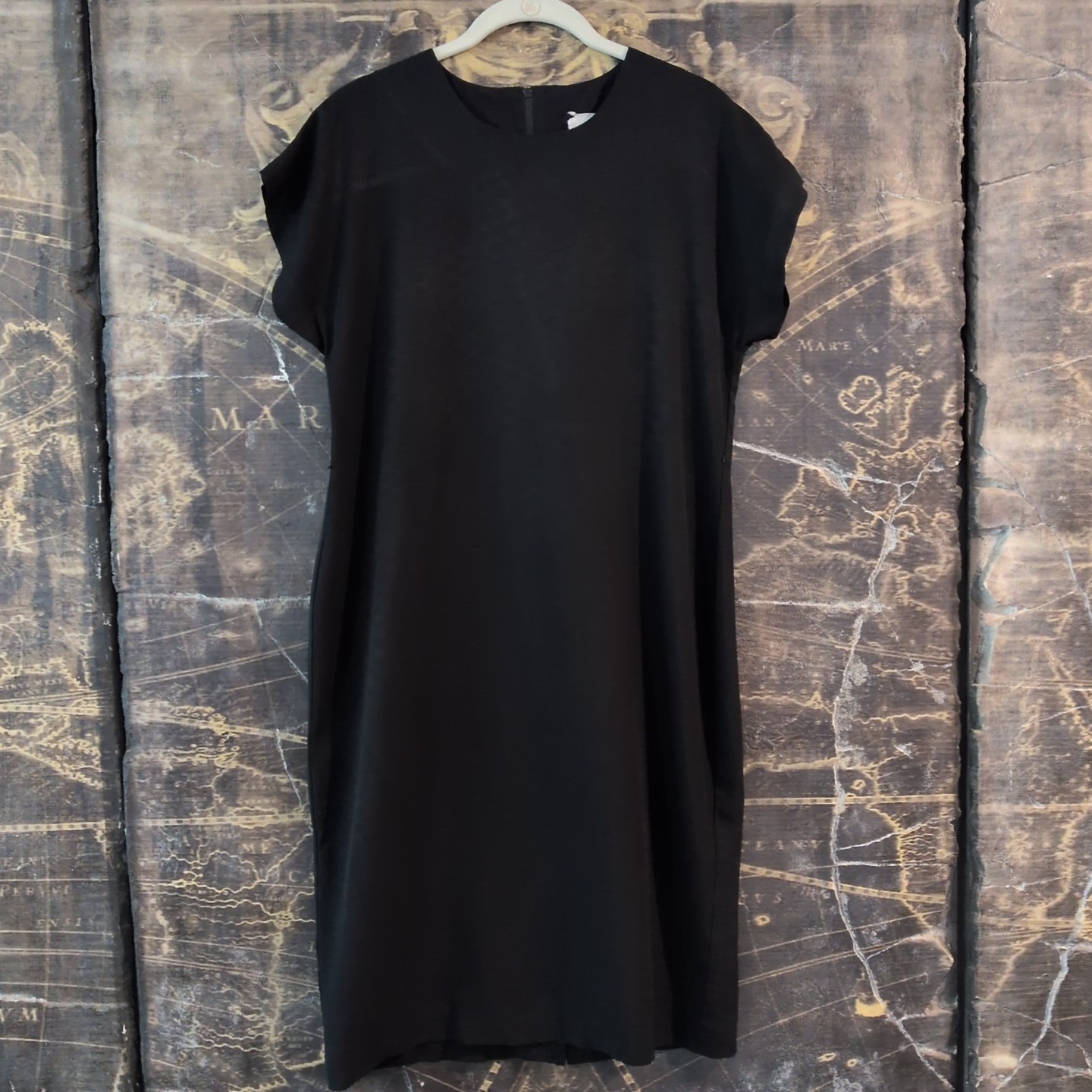 Vintage 80s Black Dress Cap Sleeve Zippered Back With Slit 100% Polyester Sz 8