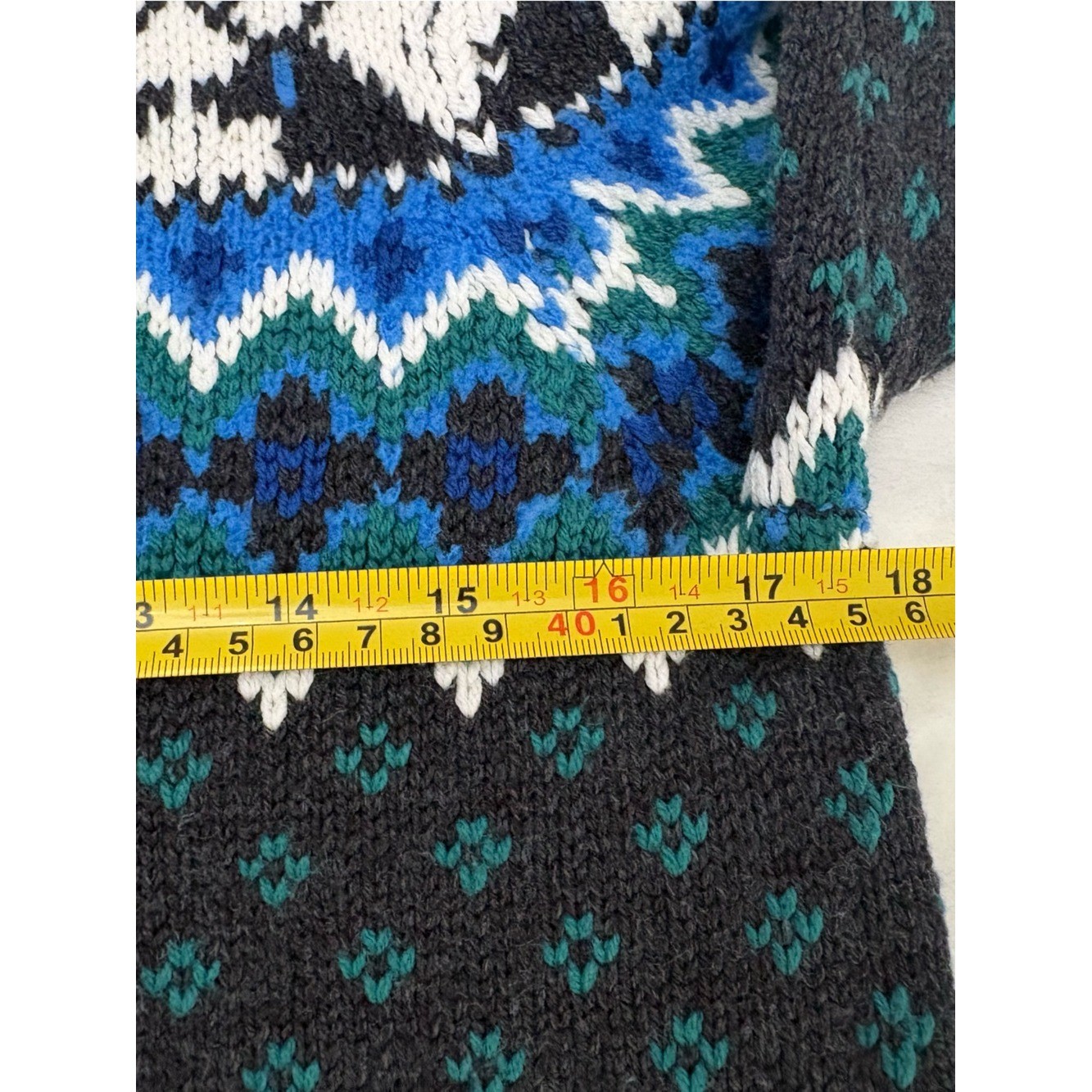 Vintage Liz Claiborne Fair Isle Nordic Wool Blend Ski Sweater Smal heritage knit