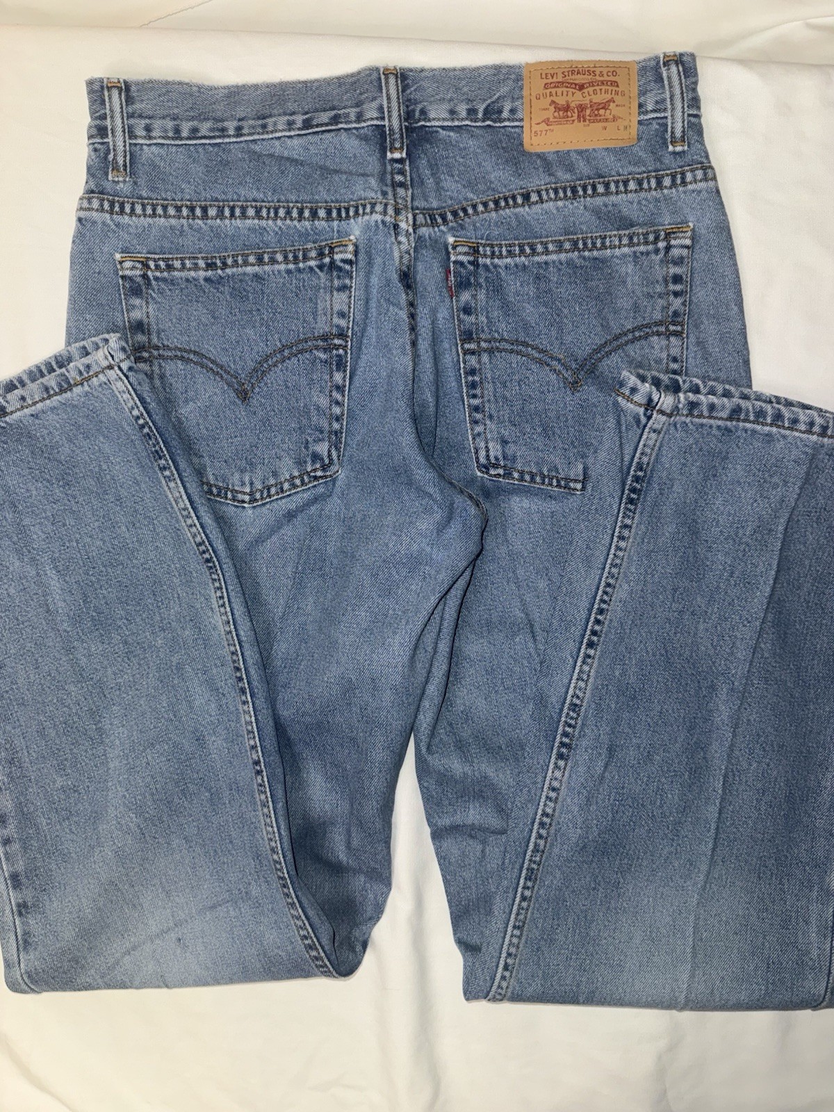 VTG Levis 577 Jeans Womens 8 M Lower Rise Loose Fit Light Wash Denim Blue 31×30