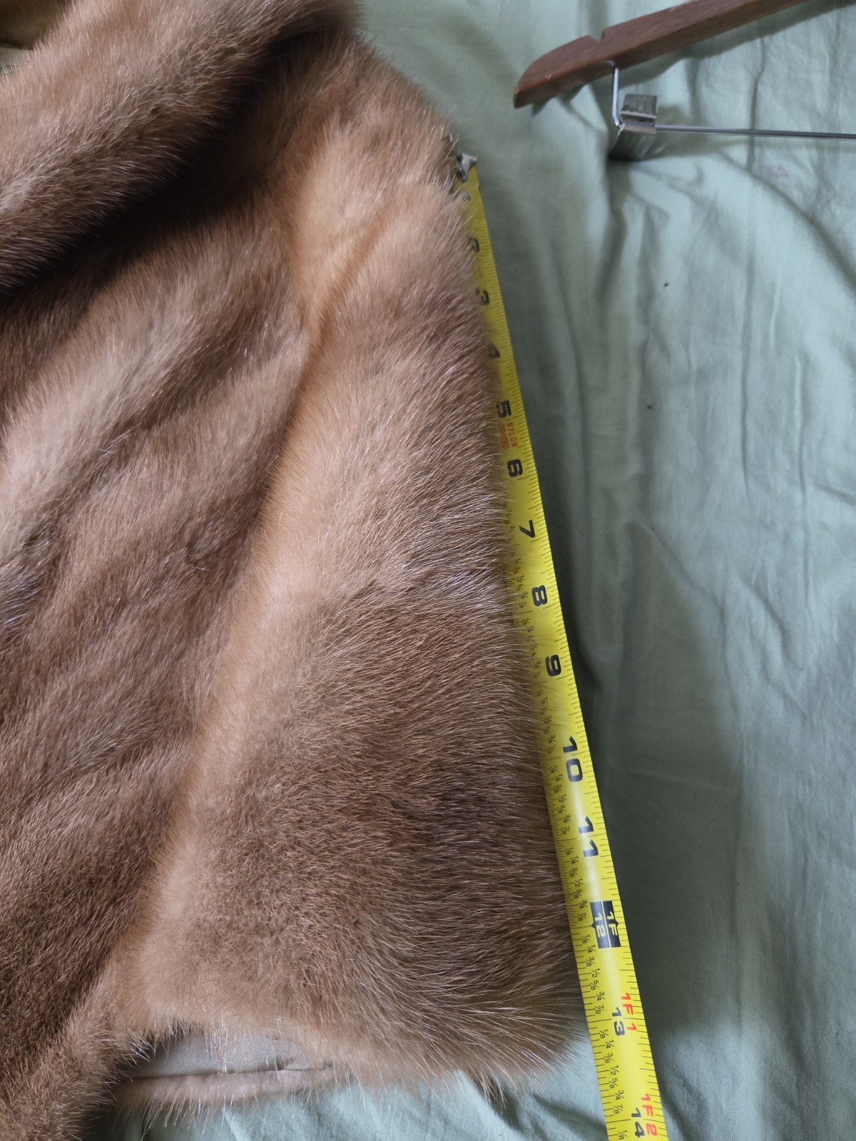 Vintage 70s The Fur Salon Women’s Tan Genuine Mink Fur Coat Mob Wife Old Money