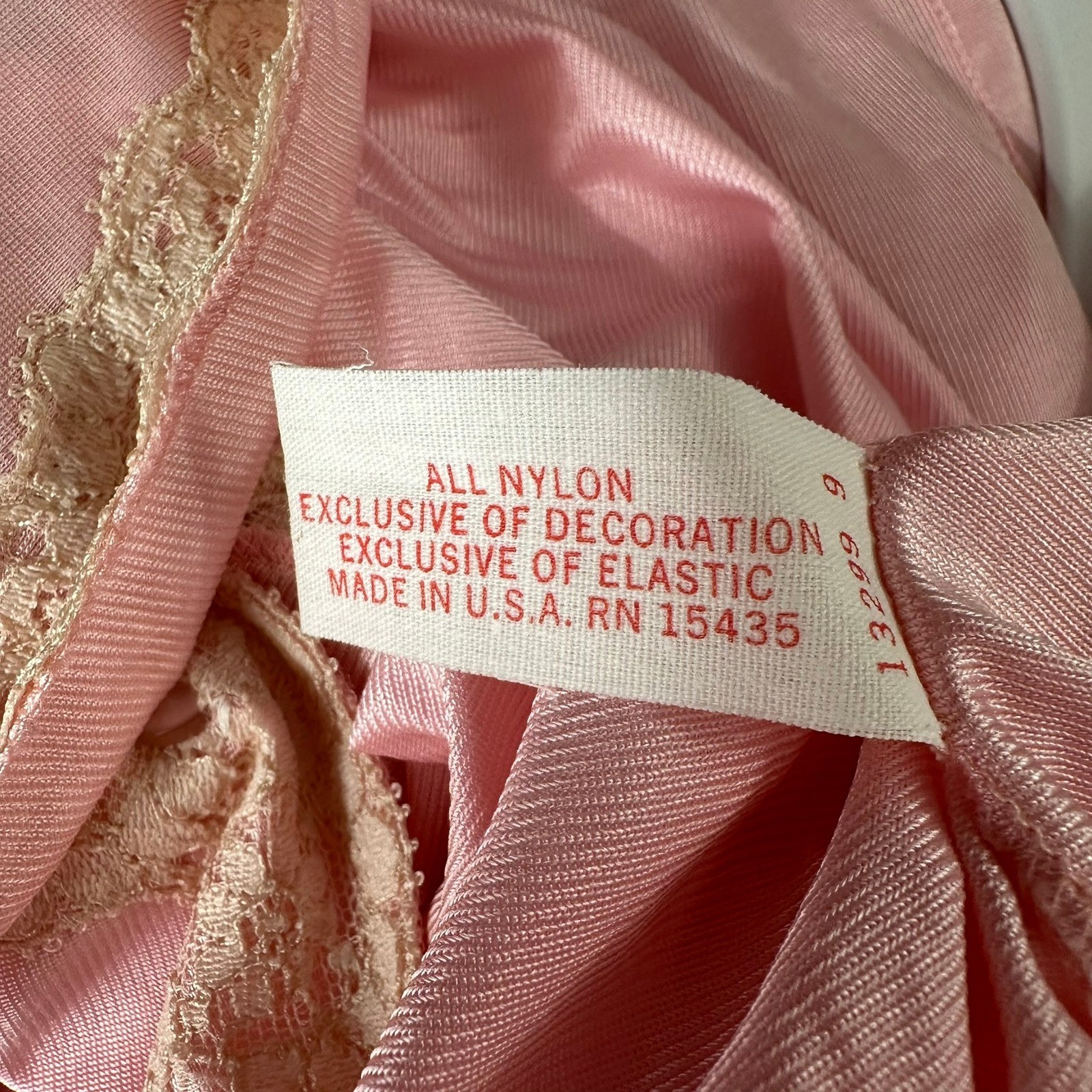 Gilead Womens Vintage Pajama Set Size M Pink Coquette MCM Feminine Romantic