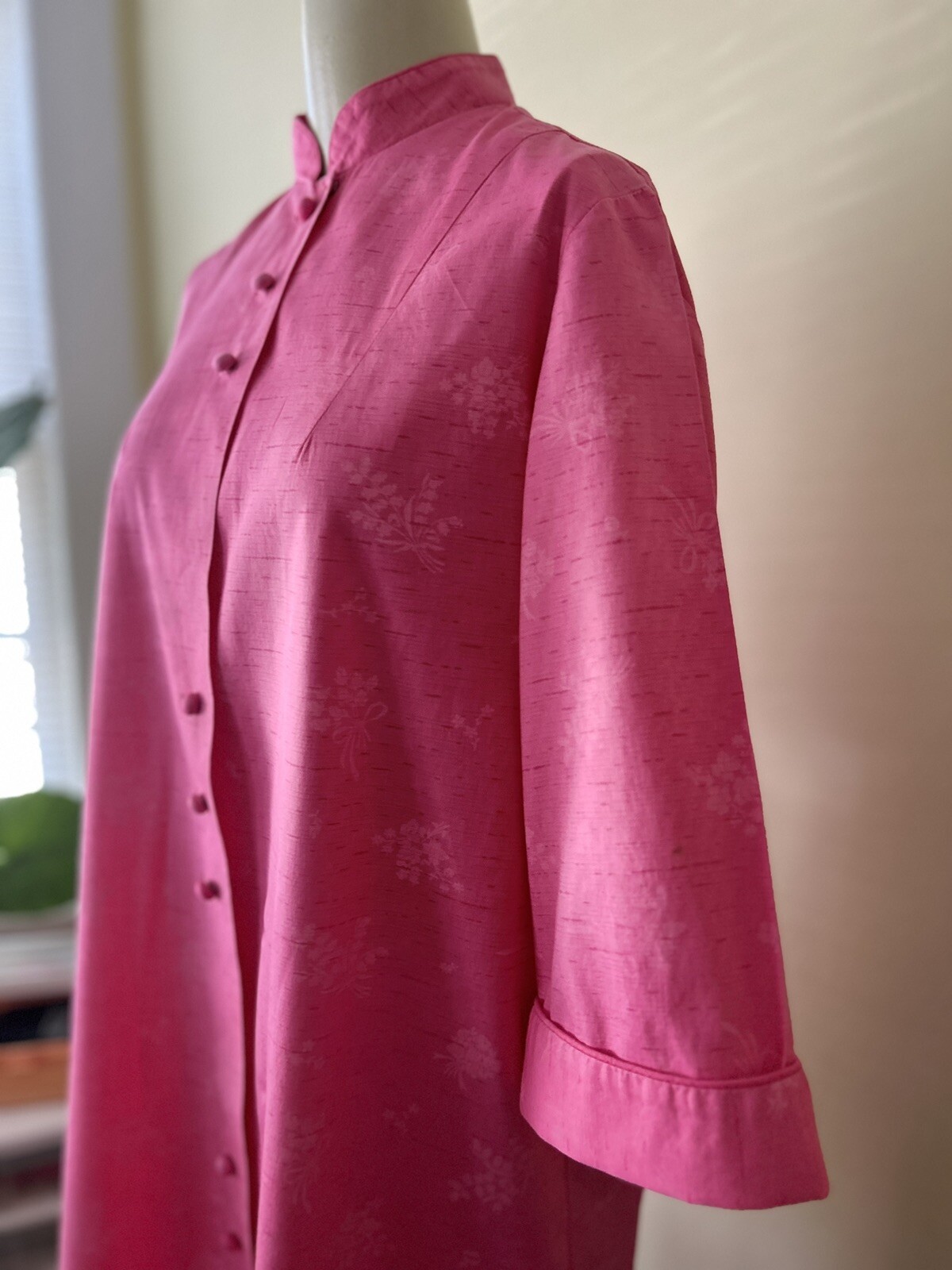 Vintage 1960’s Pink Asian Style House Dress Hostess Gown Floral Cotton/Rayon Med