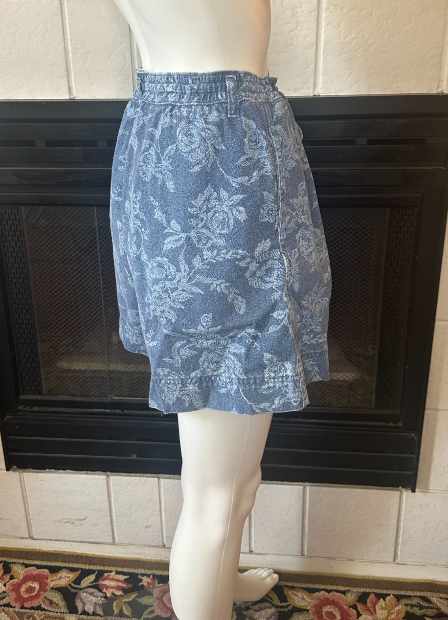 Vtg Blue Blues B Etc. 100% Cotton Roses acid print Shorts size 12 waist 29″