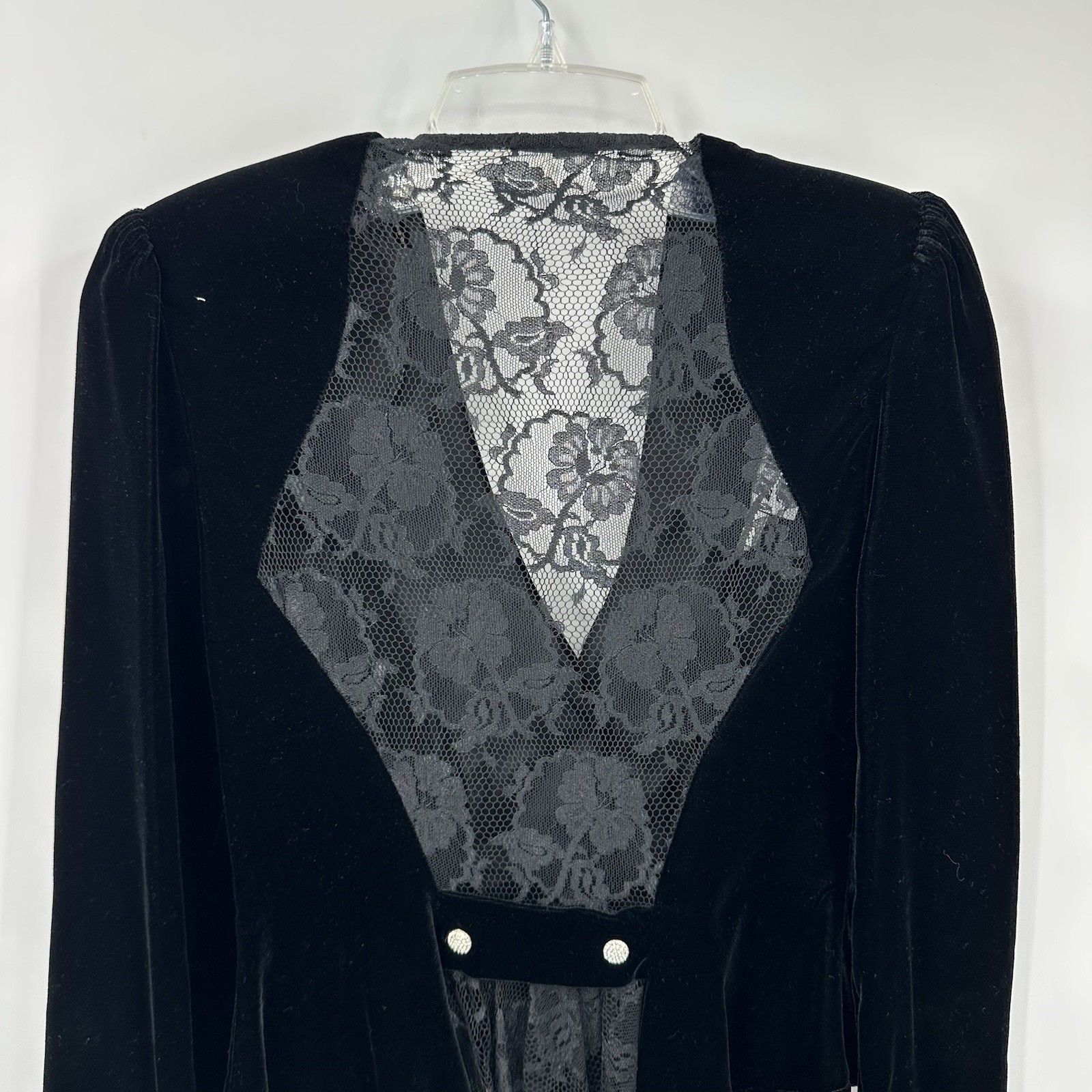 vintage 80s BLACK VELVET LACE TOP BLOUSE XS witchy victorian gothic romance