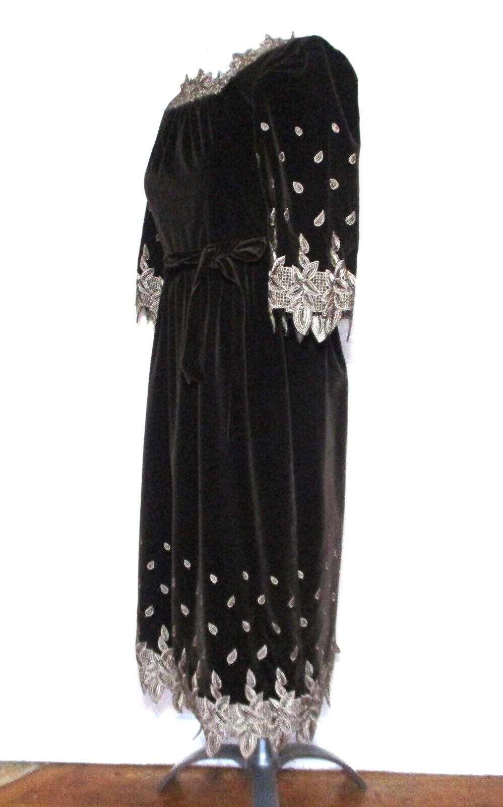 Vintage VIVI Tokyo Dress Women Brown Velvet Gold Embroidered Trim XS Women