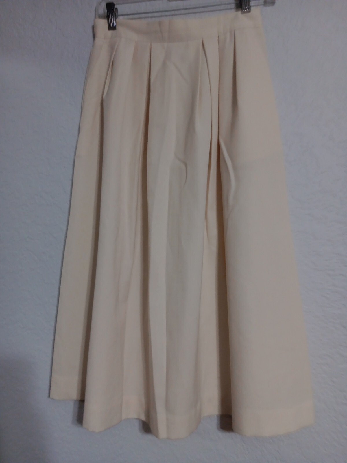 Vintage 70s Counterparts Cream Tuck Pleat Skirt Sz 4