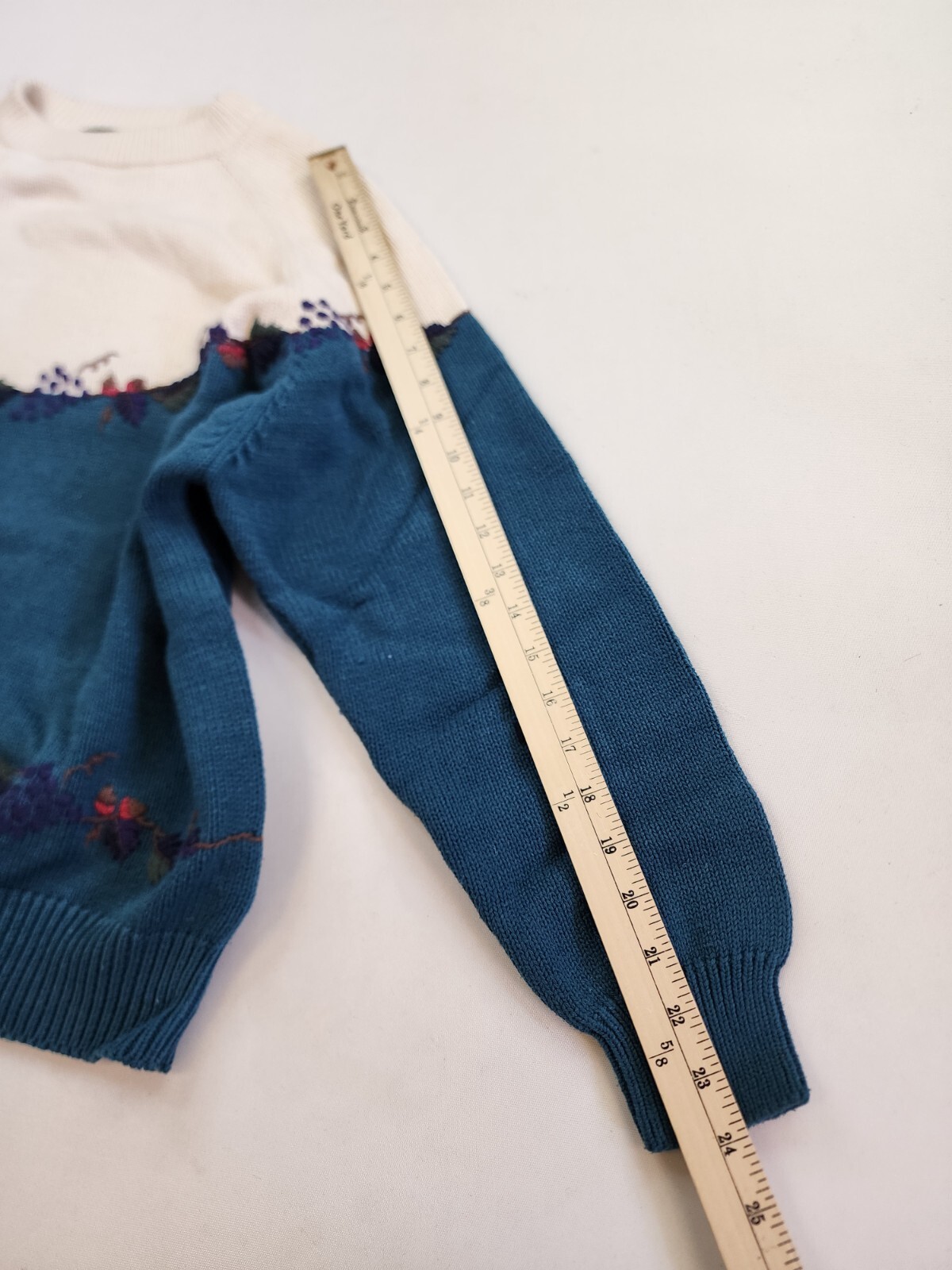 Vintage Northern Reflections S Sweater Fair Isle Embroidered Leaf Granny Jumper