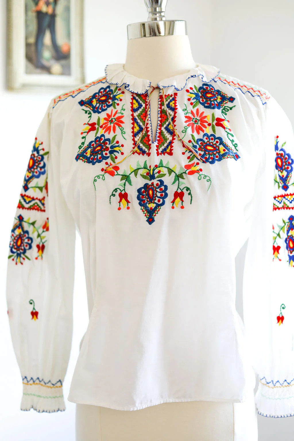 Vintage 1940s – 1950s Hungarian Folk Embroidered Folkloric Blouse XS S M
