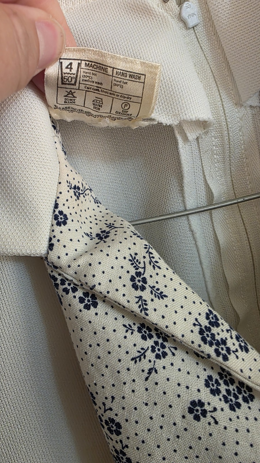 Petite White with Floral Dress 1970s England, maybe XS check measurements