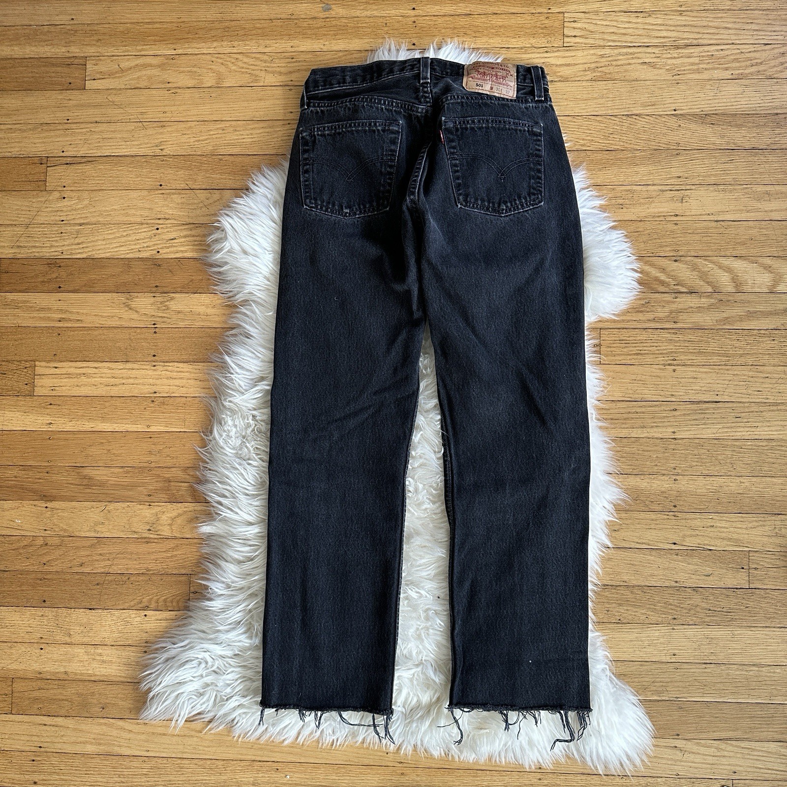 vintage 1980s levi’s 501 made in usa black denim straight leg jeans 30×29