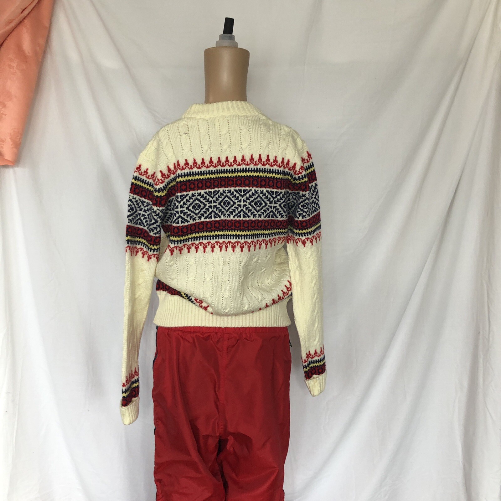 Vintage Passport 360 1980s ski sweater Small