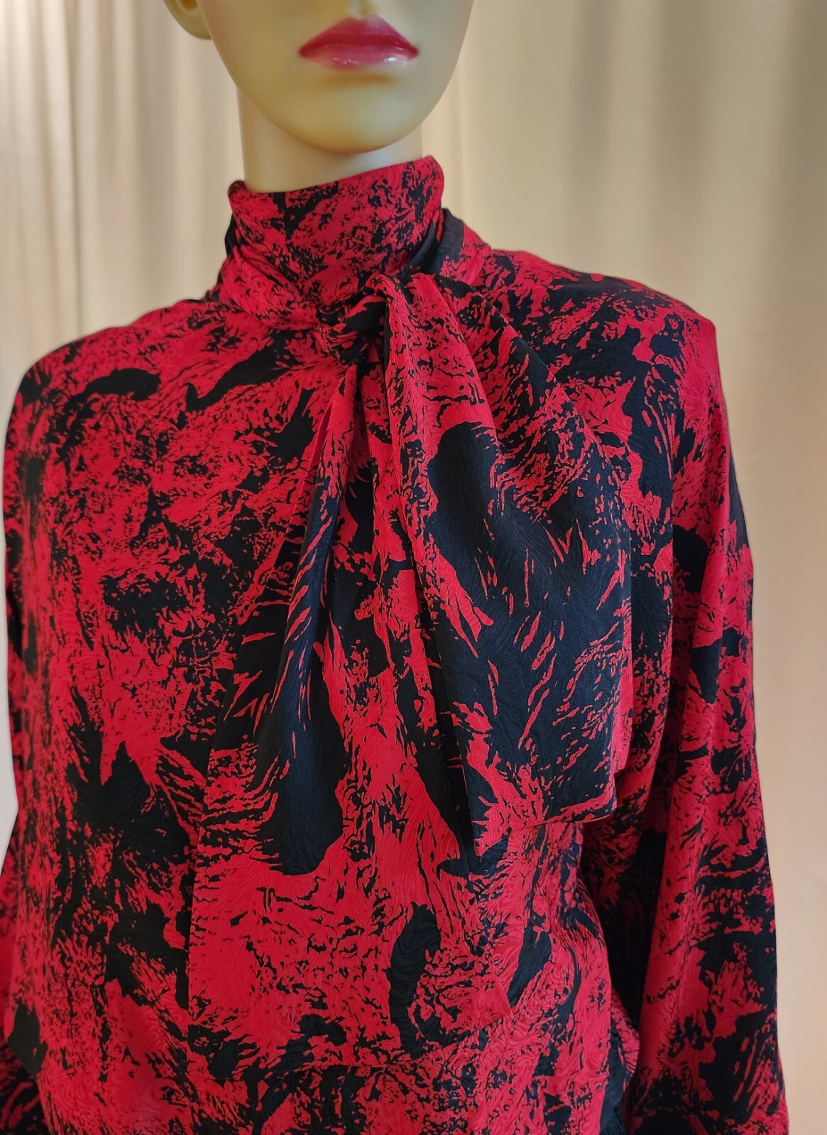 Nieman Marcus VTG Red/Black Abstract Print Dropped Waist Silk Dress Size 10