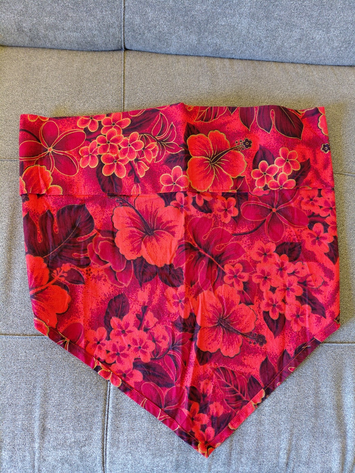 Vintage 1970s Hawaiian Red Floral Handkerchief Top And Skirt Set Medium