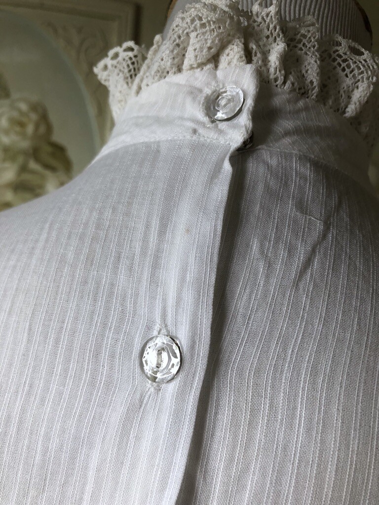 VTG VICTORIAN STYLE ANTIQUE? WHITE 100% COTTON BLOUSE TOP PUFF SLEEVES LACE EUC