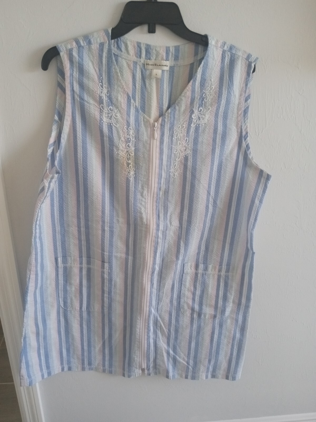 MISS ELAINE Nightgown Robe Housecoat Seersucker Pastels Striped Zip Up Large