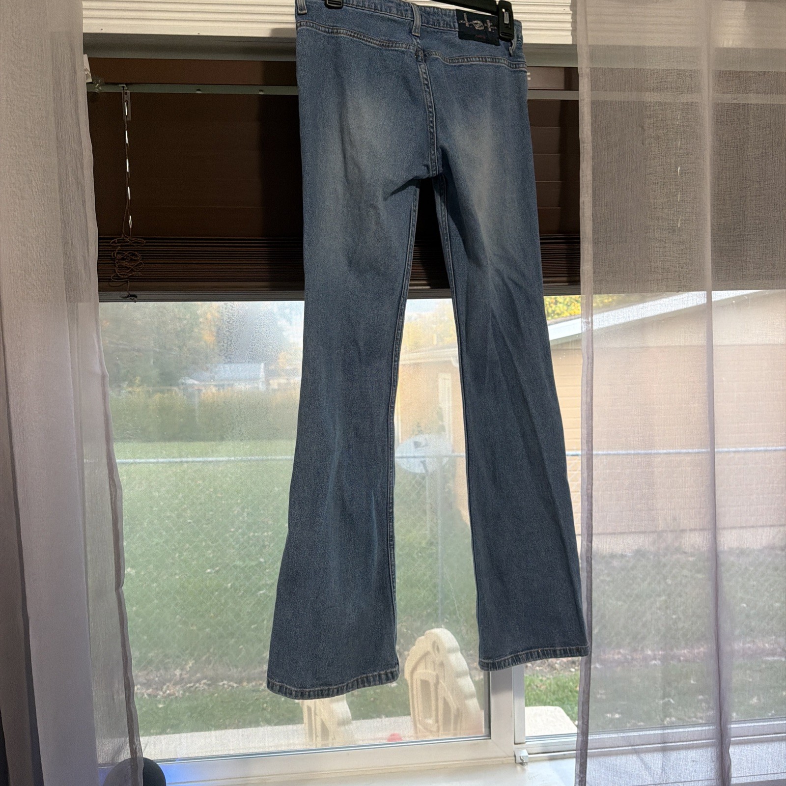 LEI Jeans Size 3 Flare Leg Mid Rise Medium Wash Distressed Vintage 90s Y2K