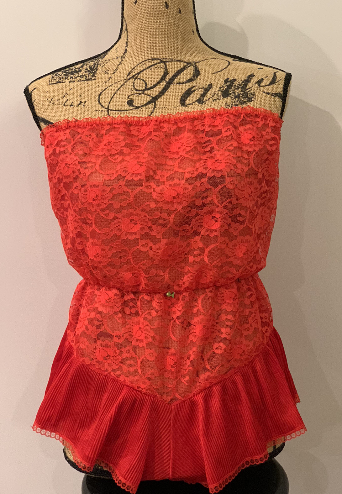 Vtg Red Nylon Lace Pleat Strapless Romper Teddy Lingerie Negligee Sexy Sz L USA