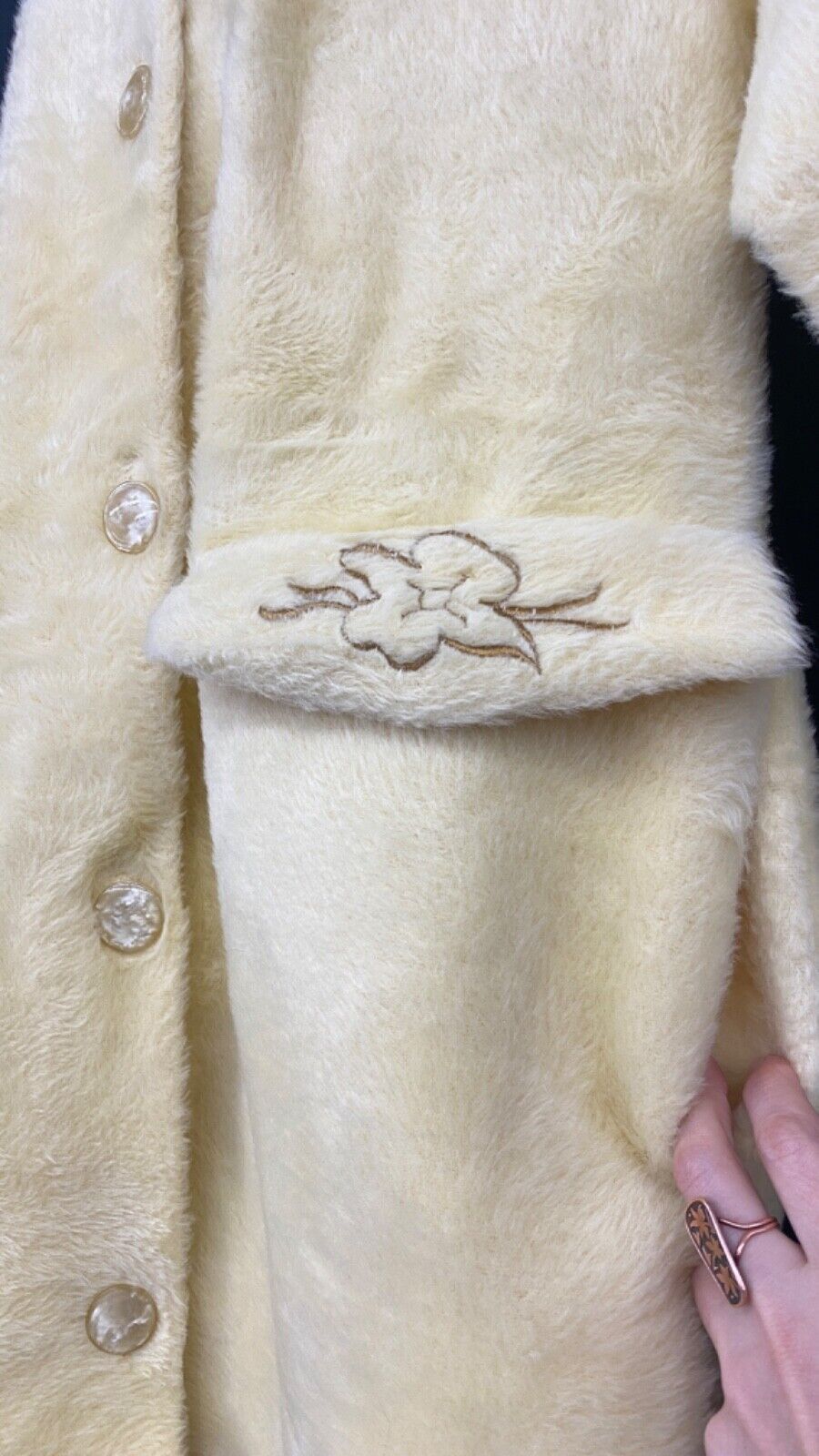 Vintage 1960s light yellow plush robe, ivory fuzzy house coat NOS deadstock S