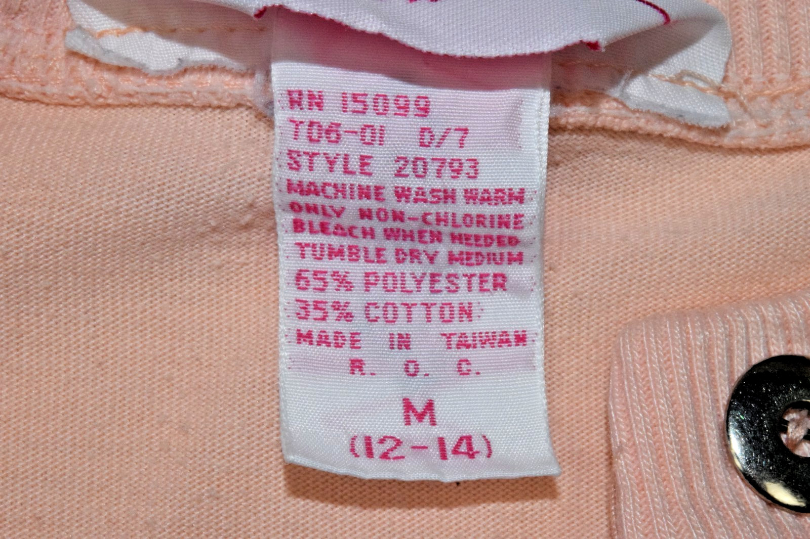 Vintage Womens Shirt Carriage Court Sport Size M 80s Peach 3 Button Top